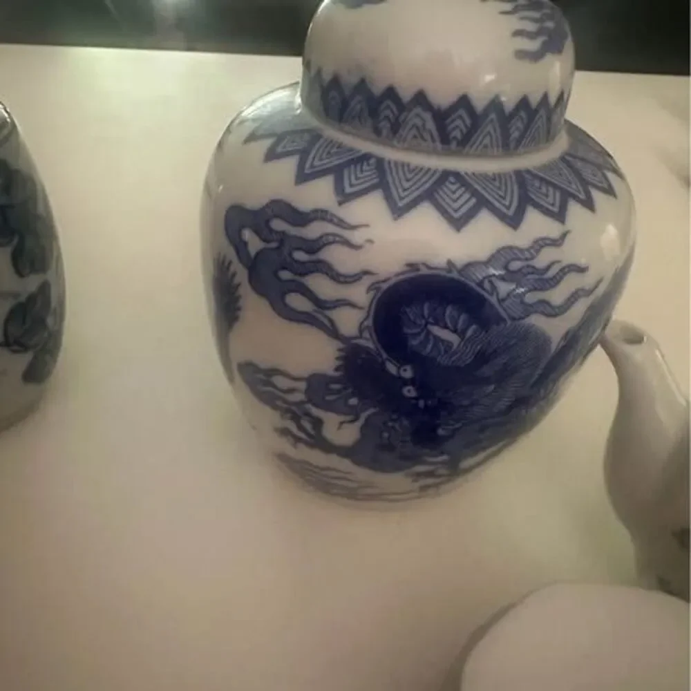 Old kitchenware